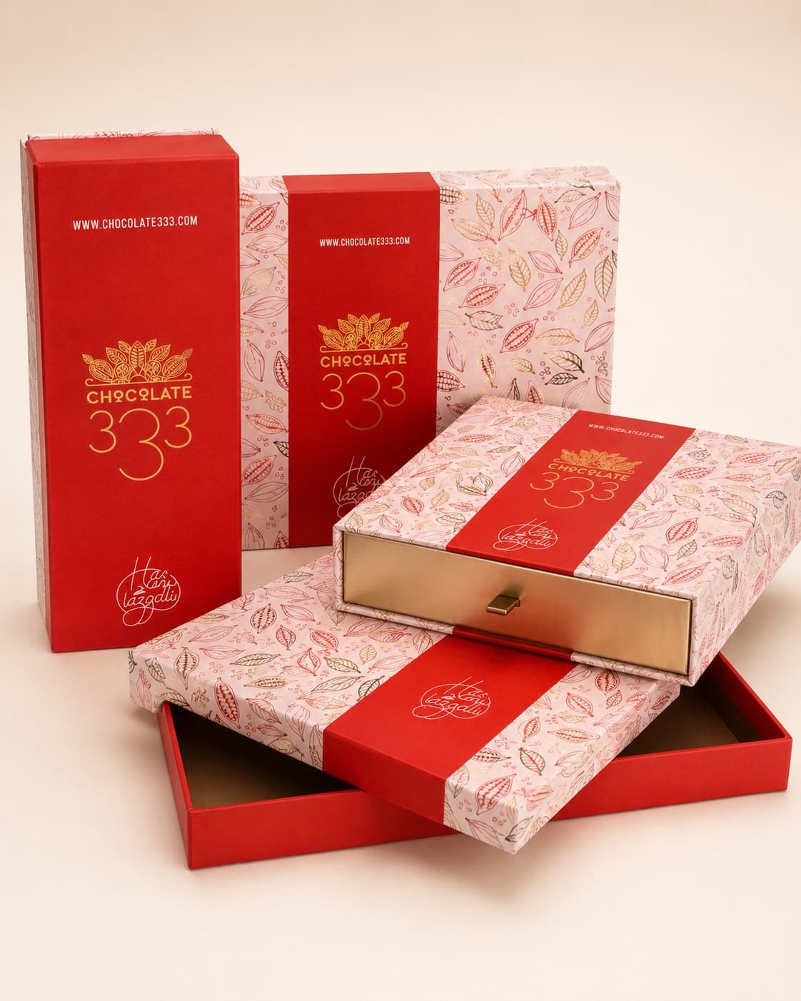 Altın çekmeceli, çiçek desenli kırmızı Chocolate 333 kutu seti